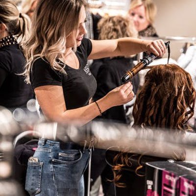 Trang Chủ hair styling