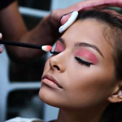Trang Chủ makeup
